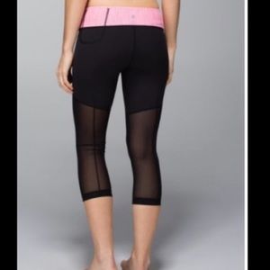 Lululemon mesh cropped leggings